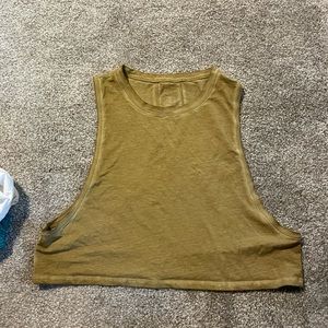 Lululemon workout top